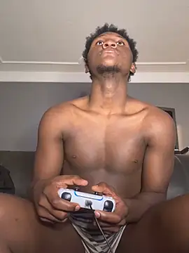 Snapshot of Festivitiesking1 chatting on 10-14-25, 11:44 Festivitiesking1 online show from 10-14-25, 11:44