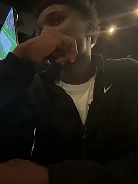 Snapshot of Festivitiesking1 chatting on 10-26-25, 02:34 Festivitiesking1 online show from 10-26-25, 02:34