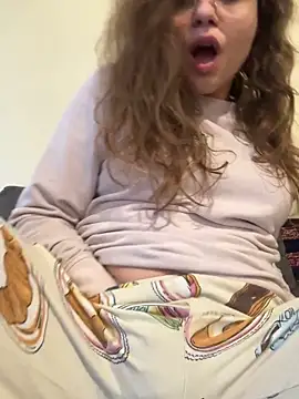 ItalianiMuli online show from 02-15-26, 11:42