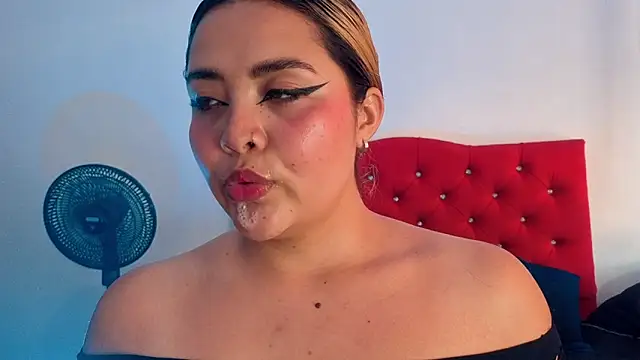 Agatha humidity online show from 06-18-26, 07:41