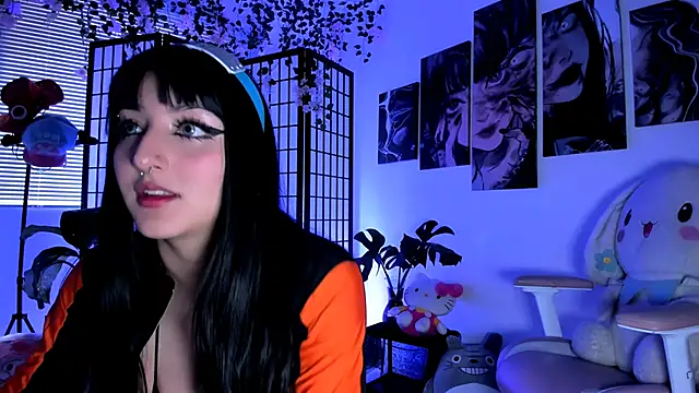 Snapshot of julyana_ chatting on 09-20-25, 04:23 julyana online show from 09-20-25, 04:23