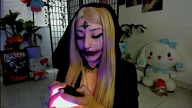 Snapshot of julyana_ chatting on 11-08-25, 05:27 julyana online show from 11-08-25, 05:27