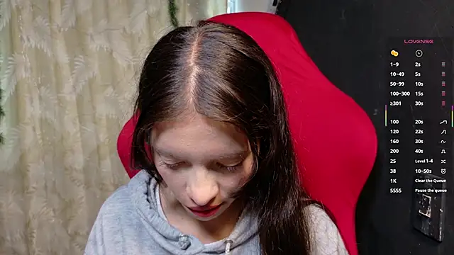 sweetdam12 online show from 01-13-26, 08:46