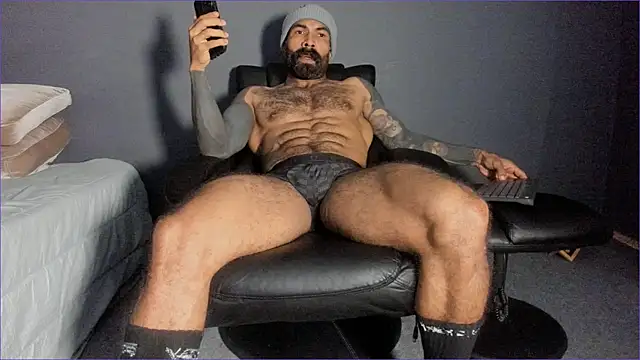 Brock hurn1 online show from 04-18-26, 01:30