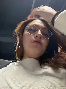 Snapshot of sweet_valery21 chatting on 02-28-25, 02:20 sweet valery21 online show from 02-28-25, 02:20