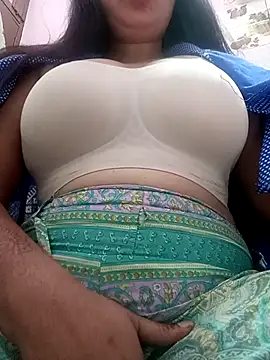 cute-mahek online show from 11-17-25, 10:52