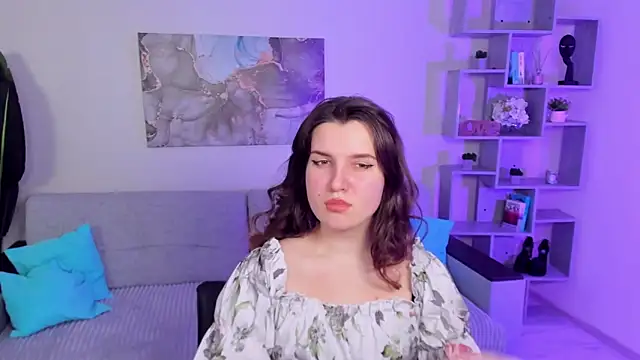 BonneyLove online show from 02-12-26, 06:51