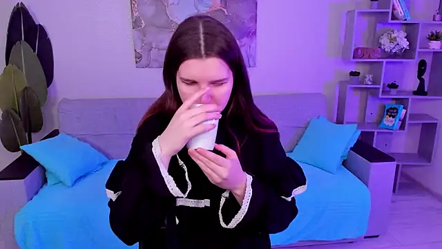 BonneyLove online show from 02-17-25, 09:32