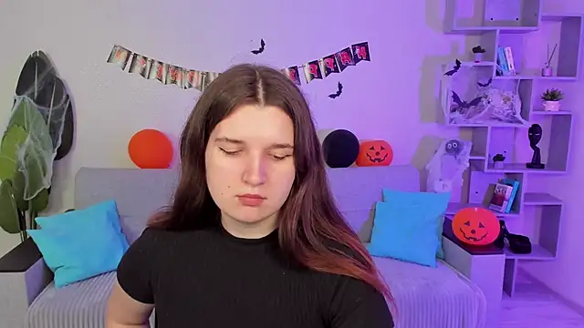 BonneyLove online show from 11-03-25, 05:38