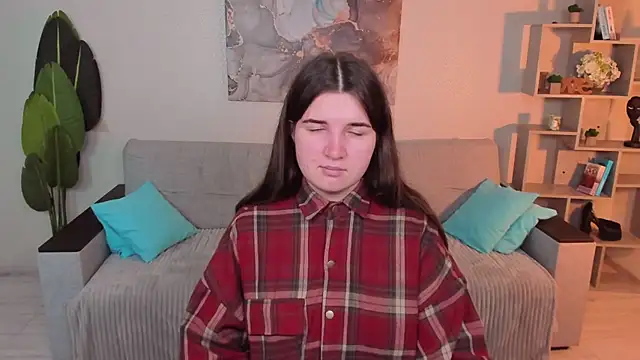 BonneyLove online show from 10-08-25, 10:21