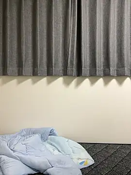 Snapshot of onimakura chatting on 12-21-25, 02:19 onimakura online show from 12-21-25, 02:19