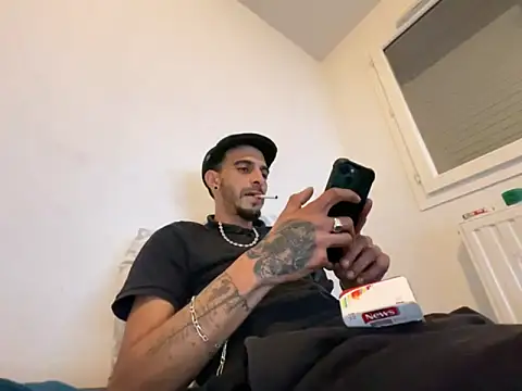 Rebeu313 online show from 10-16-25, 09:34