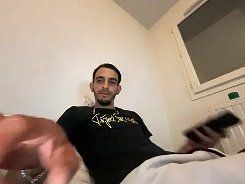 Rebeu313 online show from 10-11-25, 07:04