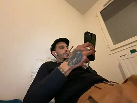 Rebeu313 online show from 10-13-25, 09:38