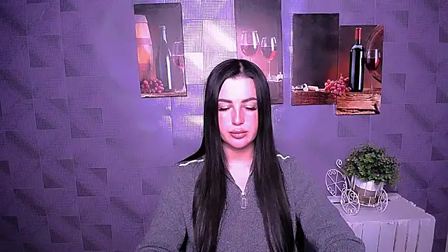 Snapshot of DivaKaily_ chatting on 09-12-25, 07:24 DivaKaily online show from 09-12-25, 07:24