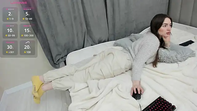 Baby away online show from 12-03-24, 01:38