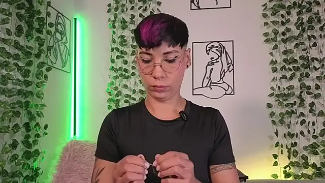 MiaMorgan  online show from 07-23-26, 02:57