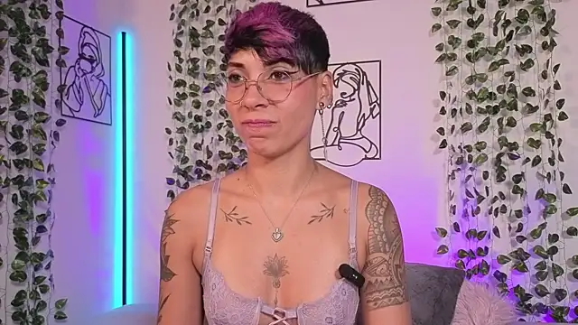 MiaMorgan  online show from 06-20-26, 02:55