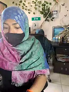 NAJWA-ARAB online show from 02-10-25, 02:16