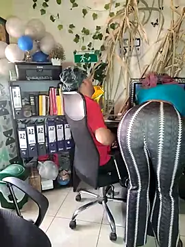 NAJWA-ARAB online show from 09-26-25, 02:35