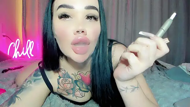 Snapshot of Aira_vi chatting on 03-12-25, 12:04 Aira vi online show from 03-12-25, 12:04