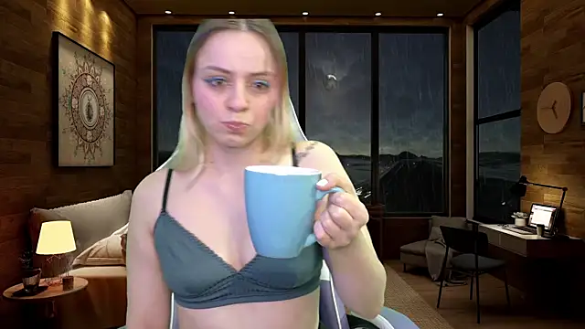 Dolce--Mia---Bianchi  07 online show from 03-14-25, 06:53