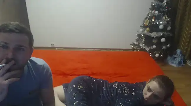 Snapshot of AngelAndDevil92 chatting on 01-08-25, 01:11 AngelAndDevil92 online show from 01-08-25, 01:11