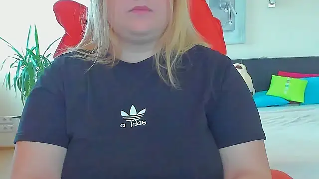 Doliss online show from 09-12-25, 06:13