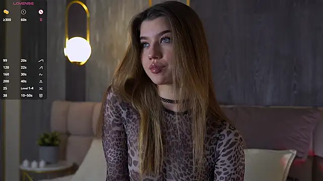 Snapshot of Sara_Lewiis chatting on 11-23-25, 04:50 Sara Lewiis online show from 11-23-25, 04:50