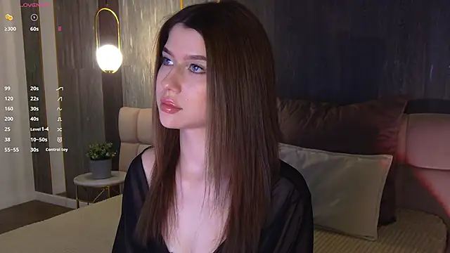 Snapshot of Sara_Lewiis chatting on 04-21-26, 04:24 Sara Lewiis online show from 04-21-26, 04:24