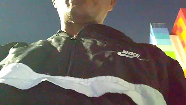 Snapshot of wilialex chatting on 02-09-25, 11:36 wilialex online show from 02-09-25, 11:36