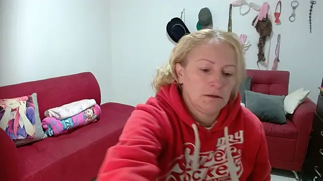 emperabigbootybigass online show from 03-09-26, 12:30