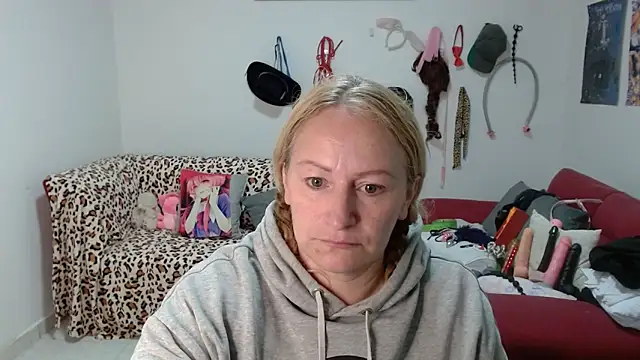 emperabigbootybigass online show from 03-17-26, 12:30