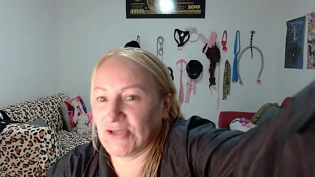 emperabigbootybigass online show from 03-25-26, 12:37