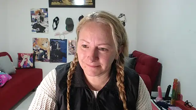 emperabigbootybigass online show from 10-03-25, 12:17