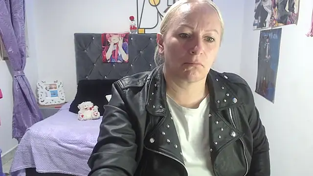 emperabigbootybigass online show from 06-04-26, 12:32
