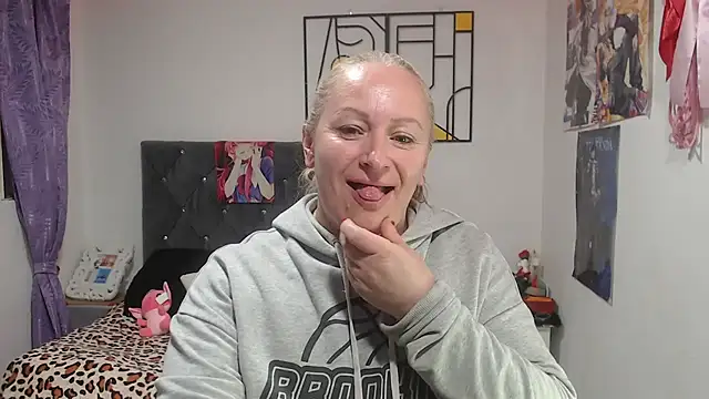 emperabigbootybigass online show from 07-23-26, 12:35