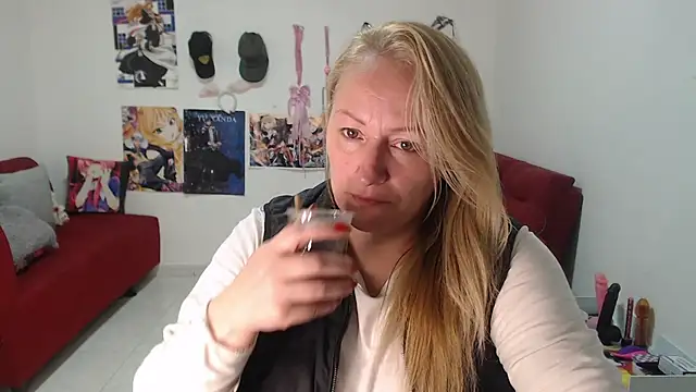 emperabigbootybigass online show from 09-23-25, 12:12