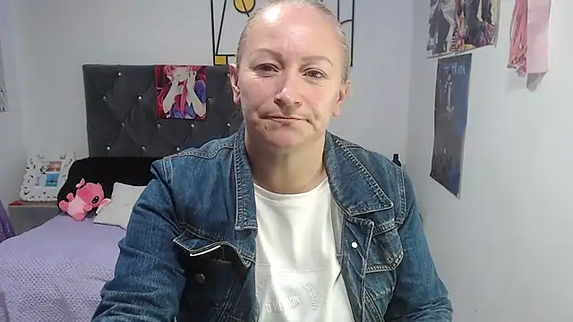 emperabigbootybigass online show from 06-26-26, 12:22