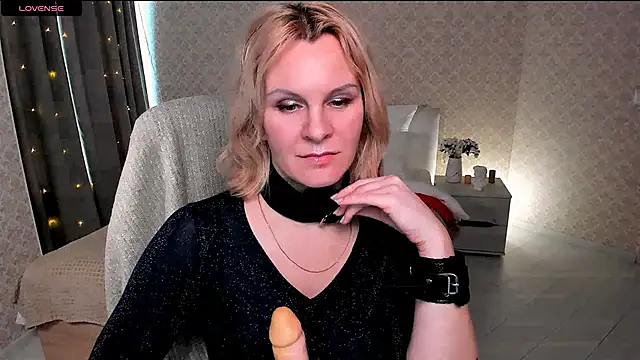 Louisa Bay online show from 01-30-25, 11:01