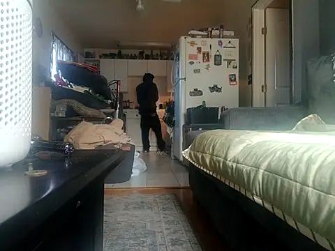 DevinToore online show from 11-06-25, 06:45