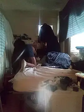 DevinToore online show from 04-14-26, 03:50