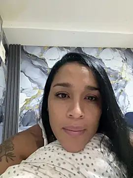 Snapshot of KatalinnaBrown chatting on 02-05-26, 11:06 KatalinnaBrown online show from 02-05-26, 11:06