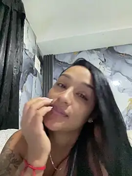 Snapshot of KatalinnaBrown chatting on 03-04-26, 11:18 KatalinnaBrown online show from 03-04-26, 11:18