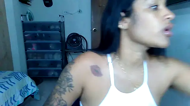 KatalinnaBrown online show from 07-18-26, 01:14