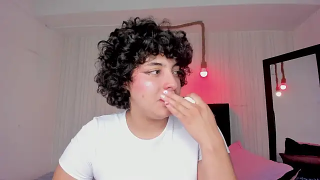 miku katsuragi online show from 10-06-25, 05:19