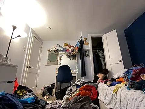 emilycoco online show from 02-09-25, 11:15