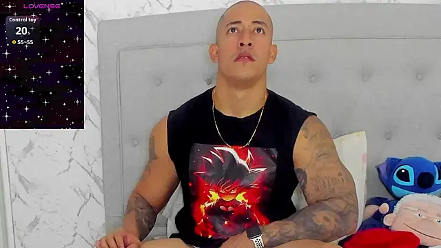 Snapshot of luigiferrara chatting on 01-15-26, 09:18 luigiferrara online show from 01-15-26, 09:18