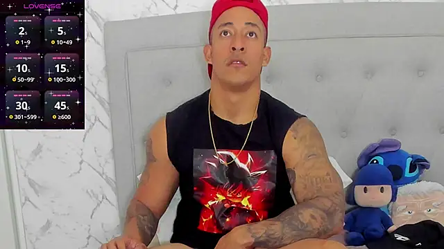 Snapshot of luigiferrara chatting on 02-16-26, 08:07 luigiferrara online show from 02-16-26, 08:07