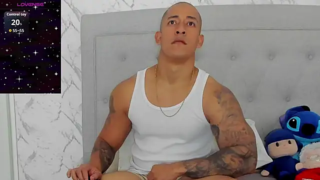 Snapshot of luigiferrara chatting on 02-19-26, 09:12 luigiferrara online show from 02-19-26, 09:12